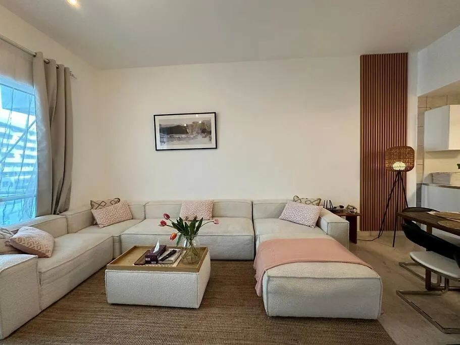 Cozy 2Bhk With Marina Views Apartment Dubai
