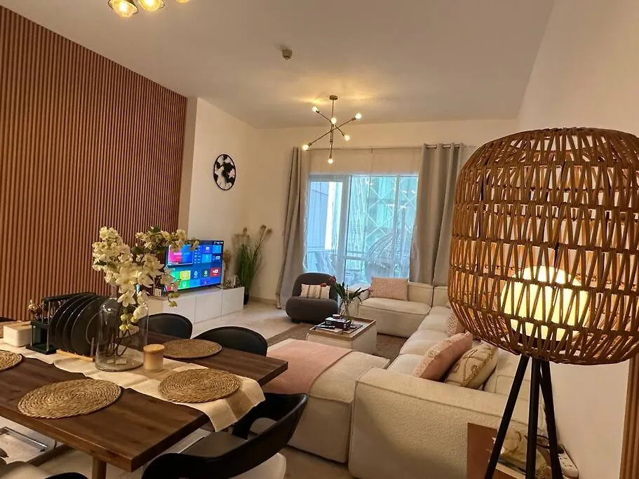 Cozy 2Bhk With Marina Views Apartment Dubai